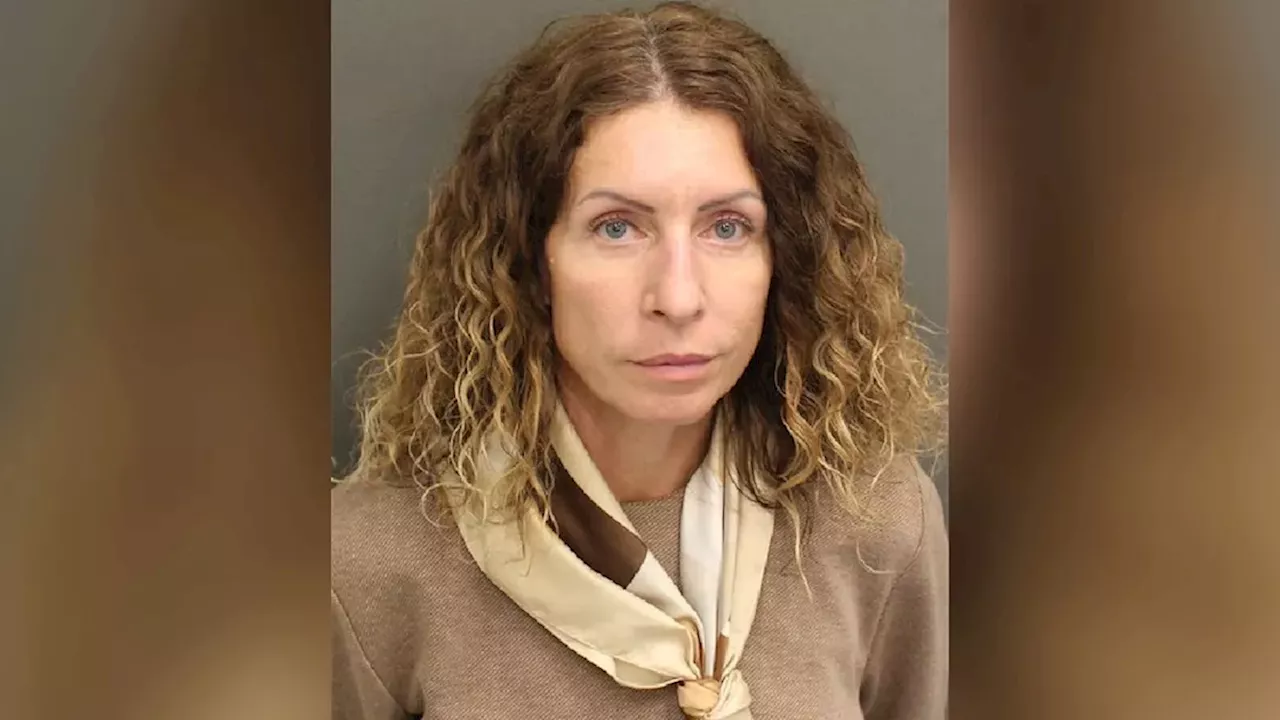 Professional Photographer Arrested After Leaving Four Children Alone for Las Vegas Trip