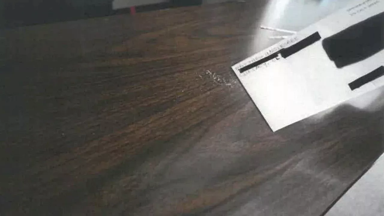 Illinois man charged with felonies for mailing white powder letters to Congress members