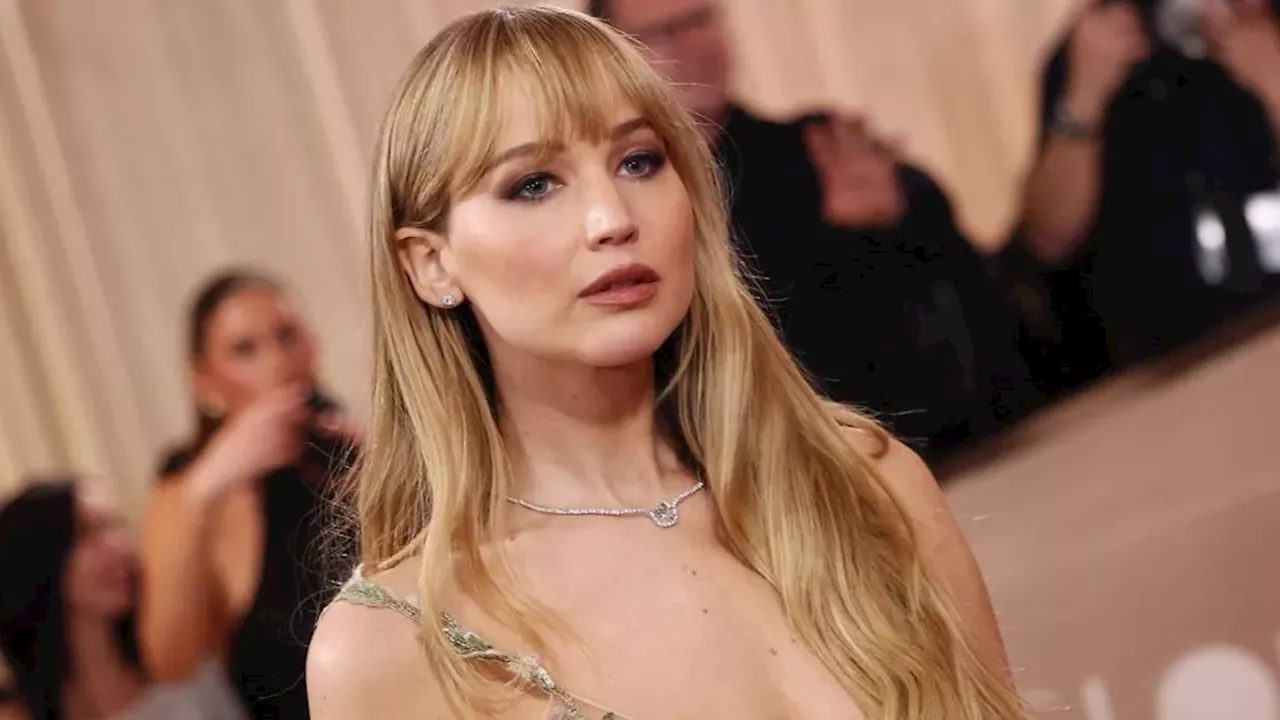 Jennifer Lawrence’s Cosmetic Confessions: The Cost of the 'Sexy Mom' Look