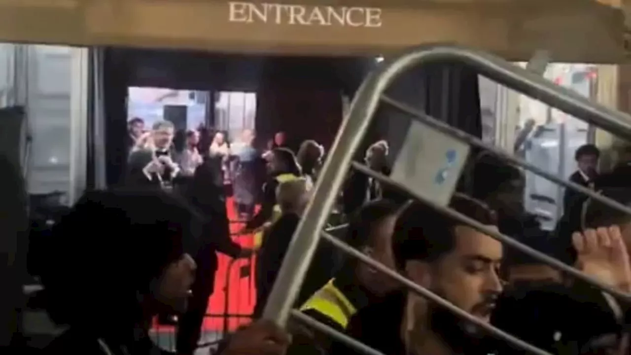 London Ballon d'Or Ceremony Delayed Amid Crowd Chaos