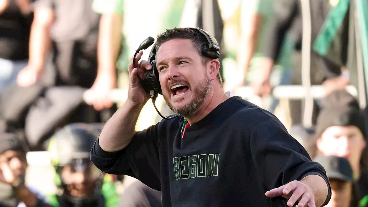From USC Boasts to AP Poll Absence: The Oregon Ducks' Spiraling Season
