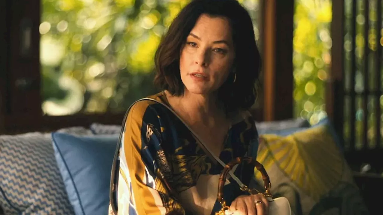 Beyond the 'Horror' Mishap: Parker Posey’s Viral Moment and Film Exit