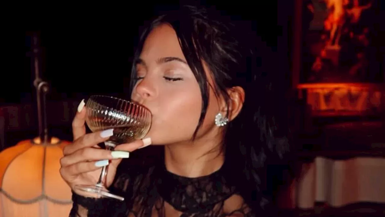 Cash Cakes and Career Risks: Inside Scarlett Thomas's 18th Birthday Bash
