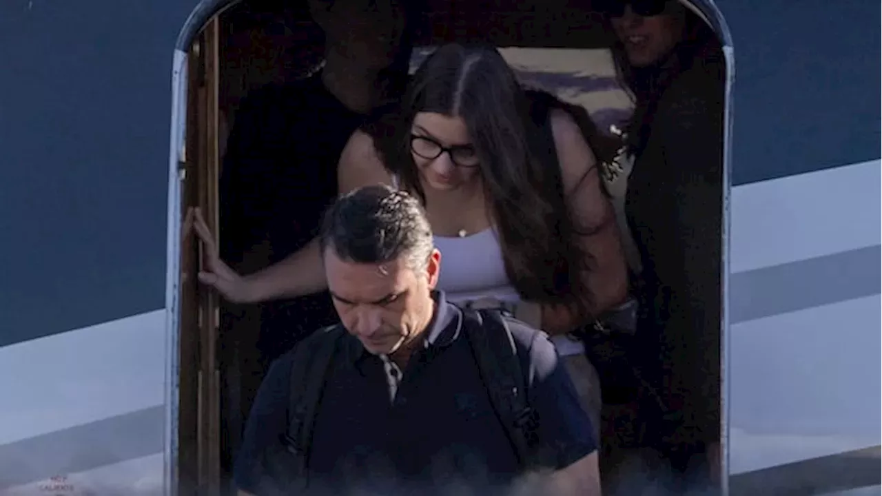 The Great Escape: Flavio Bolsonaro's Circuitous Flight to Miami