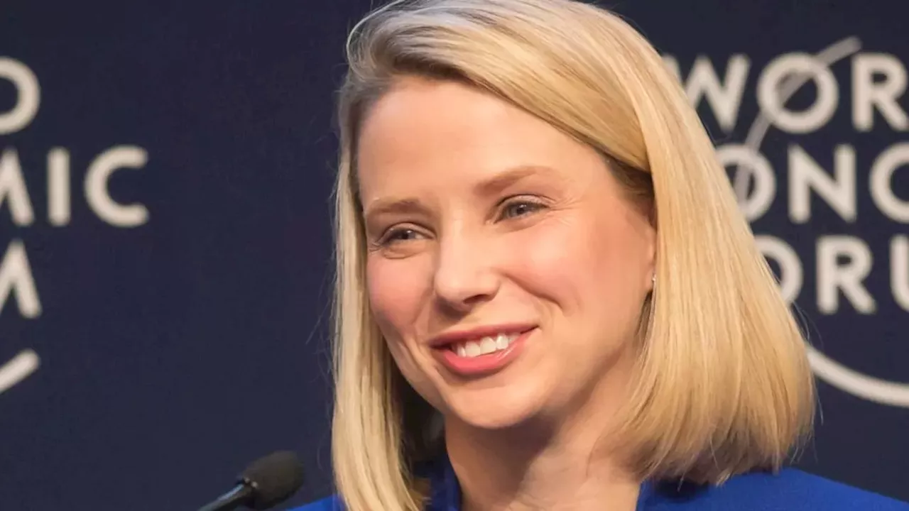 Beyond the Bullet Points: The Ethics of Marissa Mayer’s Dazzle Experiment