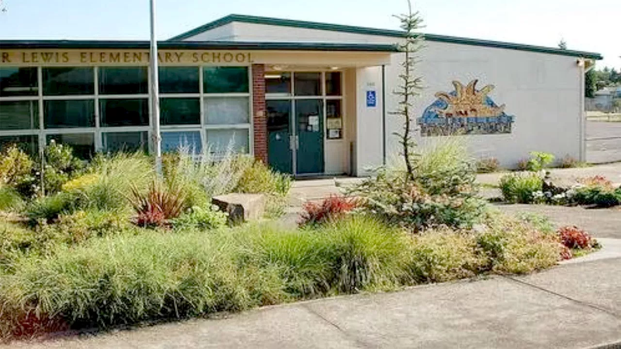 Portland Public Schools Retreats on Campus Ban After Federal Judge Intervention