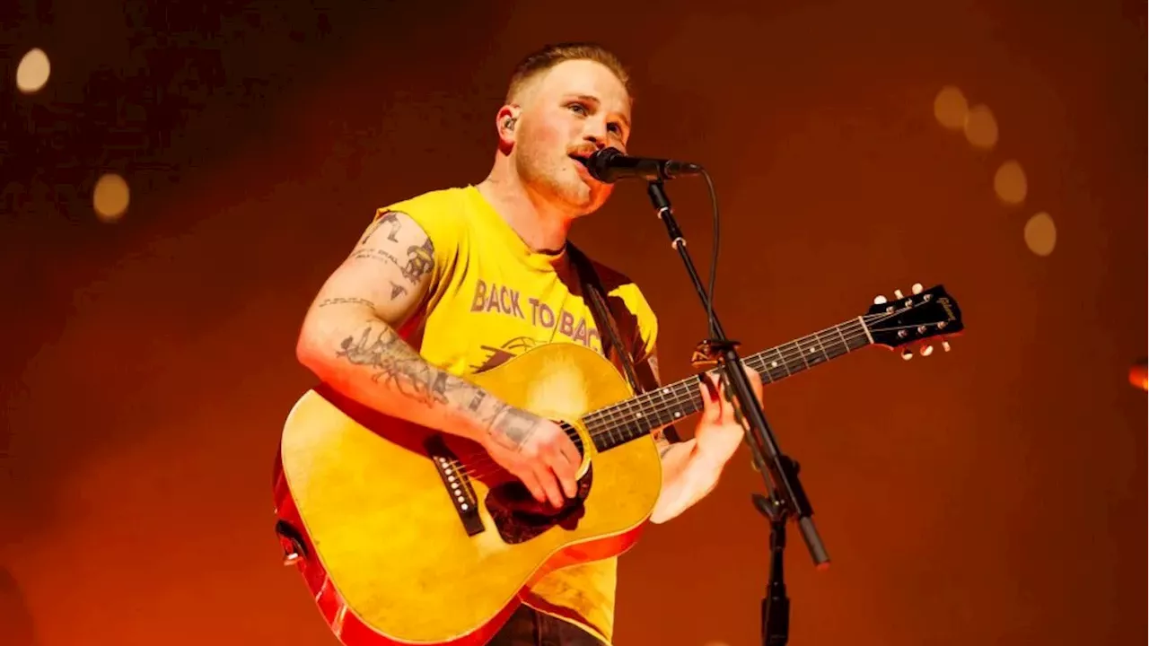 Zach Bryan Scores Fourth Consecutive No. 1 Album with 'The Great American Bar Scene'