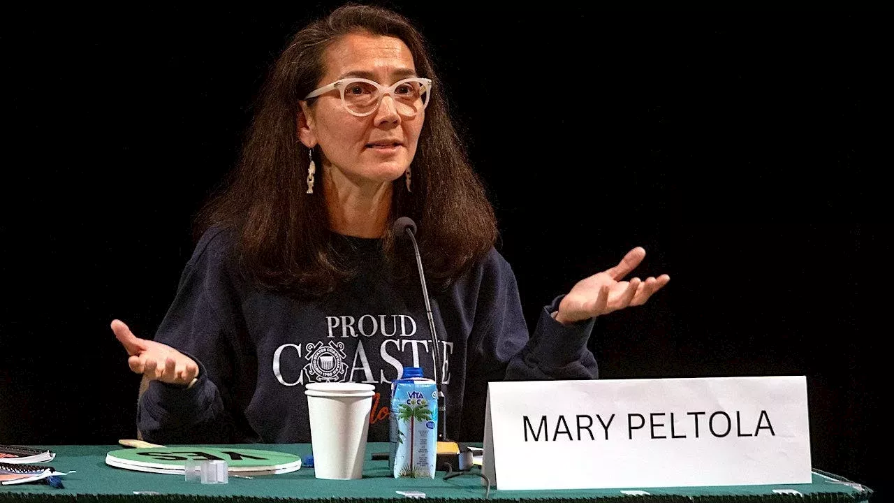 Alaska Senate Race Hits Legal Crisis Over Alleged 'Spoiler' Scheme
